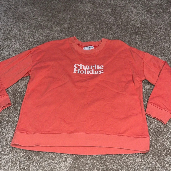 Charlie Holiday Coral Oversized Sweatshirt - size 4. T - Picture 1 of 4
